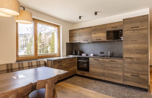 Sonnenalpe Nassfeld Apartamento | Lodge superior con balcón