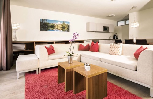 Radstadt Apartamento | Superior mit 2 Schlafzimmer & Pool by Interhome