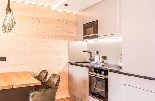 Lermoos Apartamento | Superior mit 2 Schlafzimmer by Interhome