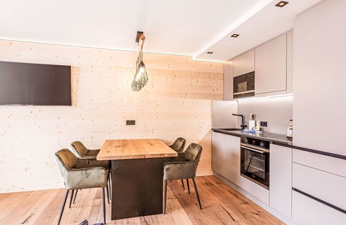 Lermoos Apartamento | Superior mit 2 Schlafzimmer by Interhome