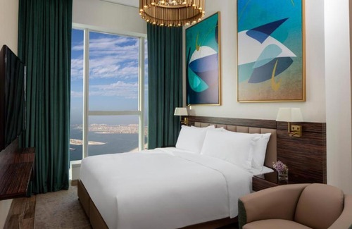 Dubai Media City Apartamento | Superior Three Bedroom Apartment Near The Media Lounge Palm By Luxury Bookings