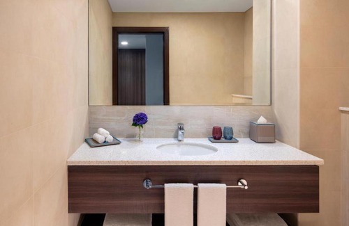 Dubai Media City Apartamento | Superior Three Bedroom Apartment Near The Media Lounge Palm By Luxury Bookings