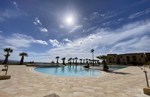 Ghajnsielem Villa | Superior Villa at Fort Chambray perfect for family holidays.