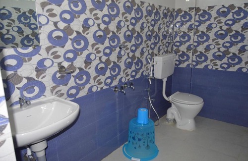 Ujire Cabina | SUPREME LODGe