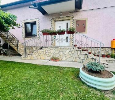 Belgrade Apartamento | Surčin Grape Vine Apartments