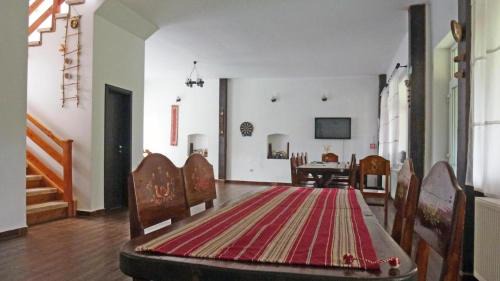 Zarnesti Casa | Sura Pietrei Craiului
