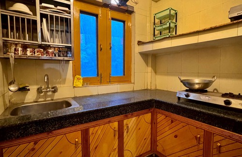 Old Manali Cabaña | Suraj Cottage by The Himalayan Stories