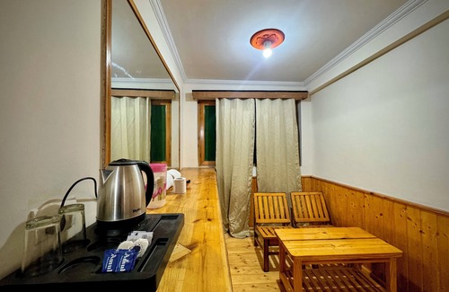 Old Manali Cabaña | Suraj Cottage by The Himalayan Stories