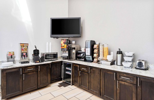 Northeast Heights Hotel | SureStay Hotel by Best Western Albuquerque Midtown
