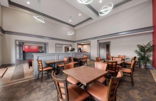 North San Antonio - SAT Hotel | SureStay Plus Hotel by Best Western San Antonio North