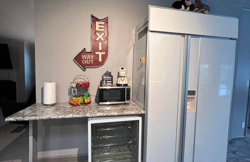 Canyon Lake Casa | Surf and Stay at Canyon Lake