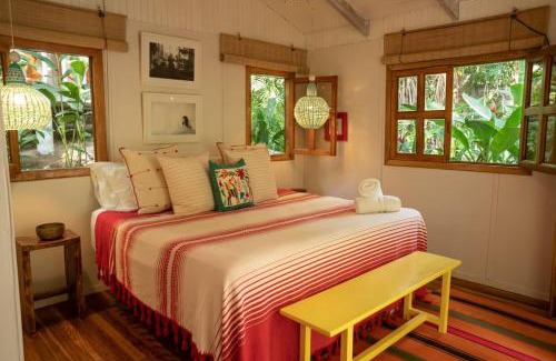 Playa Santa Teresa Casa | Surf Casitas - Mid Tide Bungalow