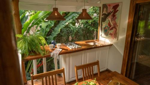 Playa Santa Teresa Casa | Surf Casitas - Mid Tide Bungalow