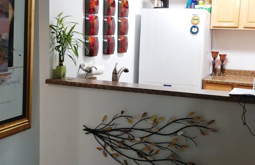 Garfield Apartamento | Surf City 1 hab + Loft con piscina en Huntington Beach CA