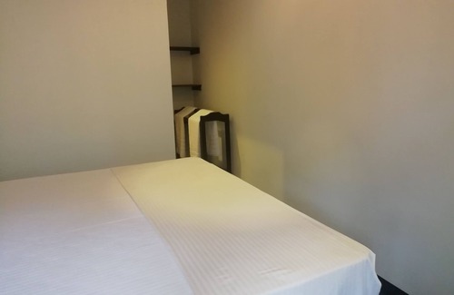 Pottuvil Division 2 Casa | Surf & Relax Inn Arugambay