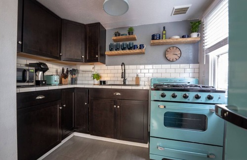 Golden Hill Apartamento | Surf's Up Paradise Apartment