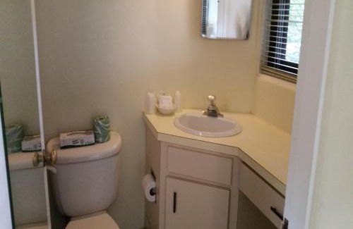 South Yarmouth Hotel | Surf & Sand Beach Motel