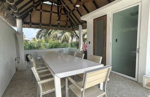 Granjas del Marques Casa | Villa Surf en Acapulco Diamante, Cerca de la Playa