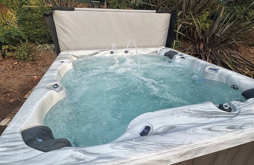 Fallbrook Casa | Surf, Wine, Vineyard, Beach Lovers