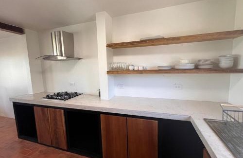 Tamarindo Casa | Surfers bungalow 5 min walk to the beach