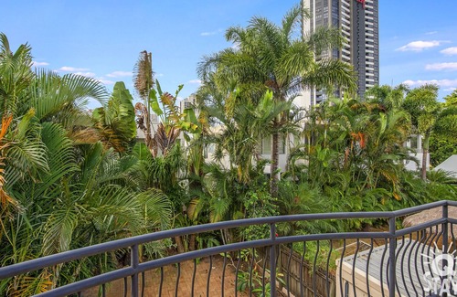 Surfers Paradise Villa | Surfers Villa - Q Stay