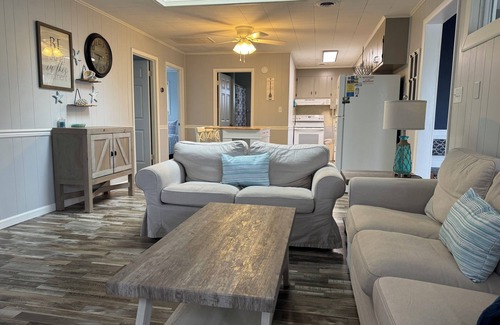 South Nags Head Casa | Surfin’ Sunrise a 4-bedroom house in awesome Nags Head just steps from the beach