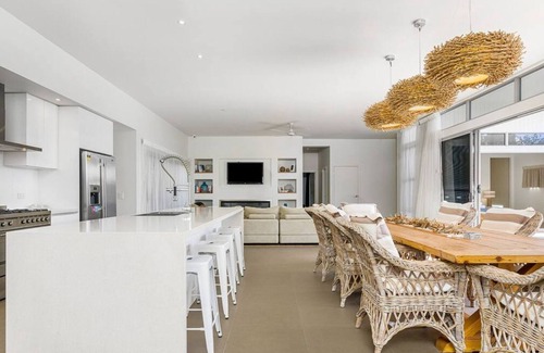 Pottsville Casa | Surfside Beach House - Ideal Family Getaway