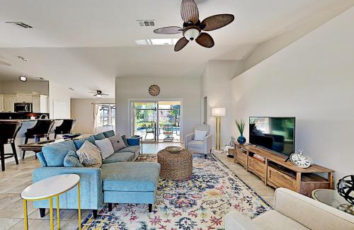Pelican Casa | Surfside Oasis
