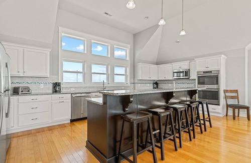 Buxton Casa | Surfside Retreat Oceanfront Home + Pets Stay Free!