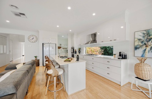 Inverloch Casa | Surfside Serenity Stay 5 nights & pay for 3 Winter Promo