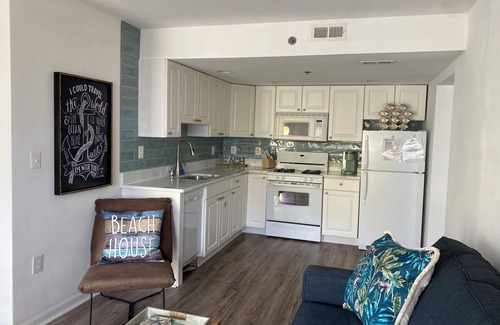 Cape May - Wildwood Condominio | HERMOSO 2 dormitorios, 2 baños SURF SONG Condo-N. WILDWOOD 2 PISCINAS Vista al mar !!