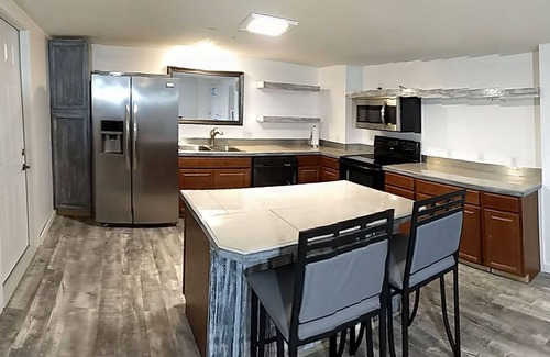 Surfside Beach Apartamento | SurfsUp HiTide! A pasos de la playa!