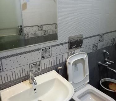 Virarajendrapet Cabina | Suroor Tourist Home