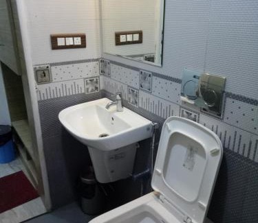 Virarajendrapet Cabina | Suroor Tourist Home