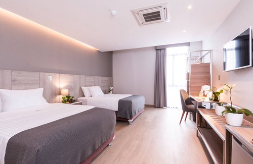 Magdalena del Mar Hotel | Surya Lima