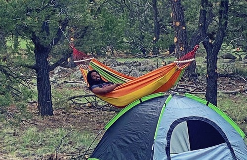 Quemado Alquiler De RV | Sustainable Camping in Nature