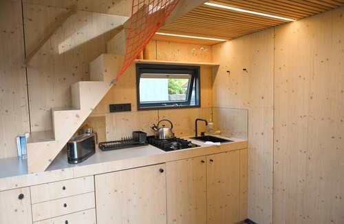 Schortens Casa | Sustainable Tiny House Pioneer by the natural bathing lake in Friesland