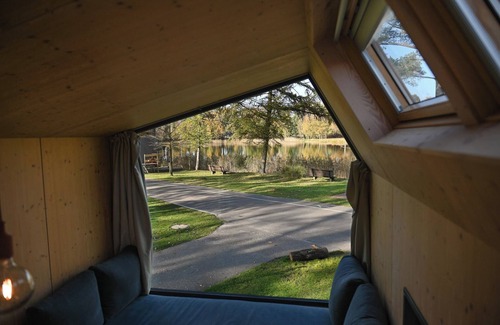 Schortens Casa | Sustainable Tiny House Pioneer by the natural bathing lake in Friesland