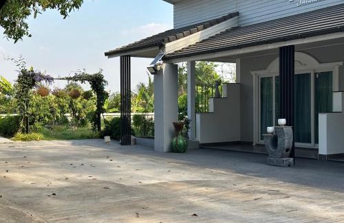 Ban Kruat Casa | Sutalawadee Resort