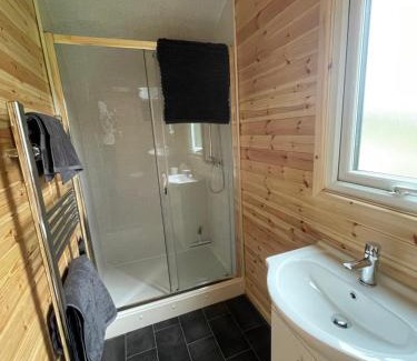Sutton Weaver Chalet De Esquí | Sutton Fields Pod