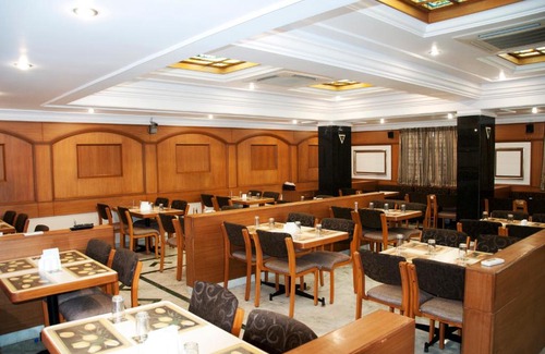 Kuvempu Nagara Hotel | Suvarna Suits