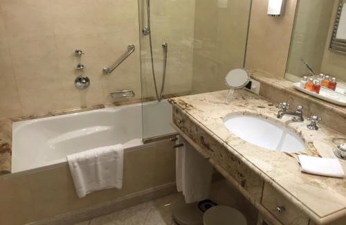 St. Moritz Hotel | Suvretta House
