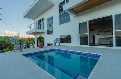 San Ignacio Apartamento | Suzie's Hilltop Estate