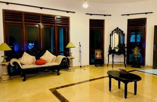 Seeduwa - Katunayake Cama Y Desayuno | Suzuki's Lagoon Front