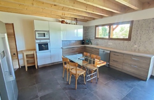 Thollon-les-Memises Apartamento | Svea Lodge - Ideal cottage for families