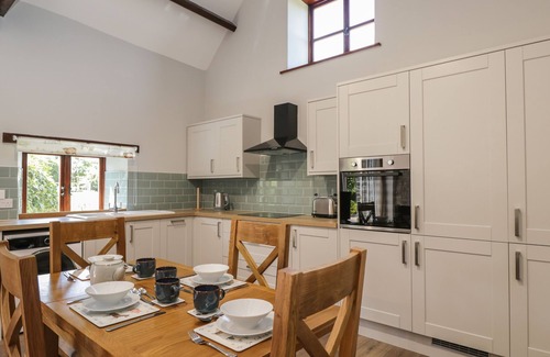 Chipping Sodbury Cabaña | SWALLOW BARNS, family friendly, with a garden in Chipping Sodbury