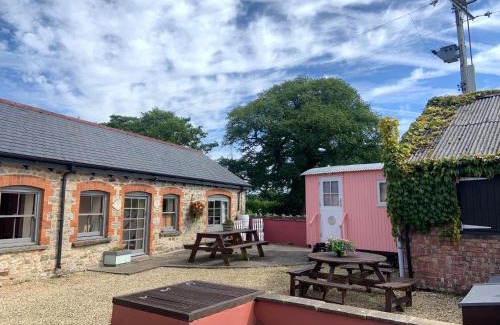 Cowbridge Apartamento | Swallow Cottage at Duffryn Mawr Cottages
