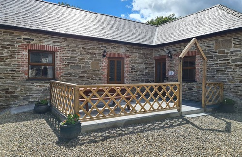 Whitland Cabaña | TRAGO COTTAGE, pet friendly, con piscina en Llanboidy, Ref 924597