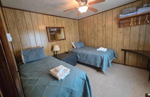 Oakland Casa | Swallow Falls Cabin 3