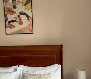 Swiss Cottage Apartamento | Swanky two bedroom flat with balcony near swiss cottage and regents park